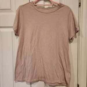 TORRID Classic Fit Soft Pink/Beige Short Sleeve Shirt Size 00